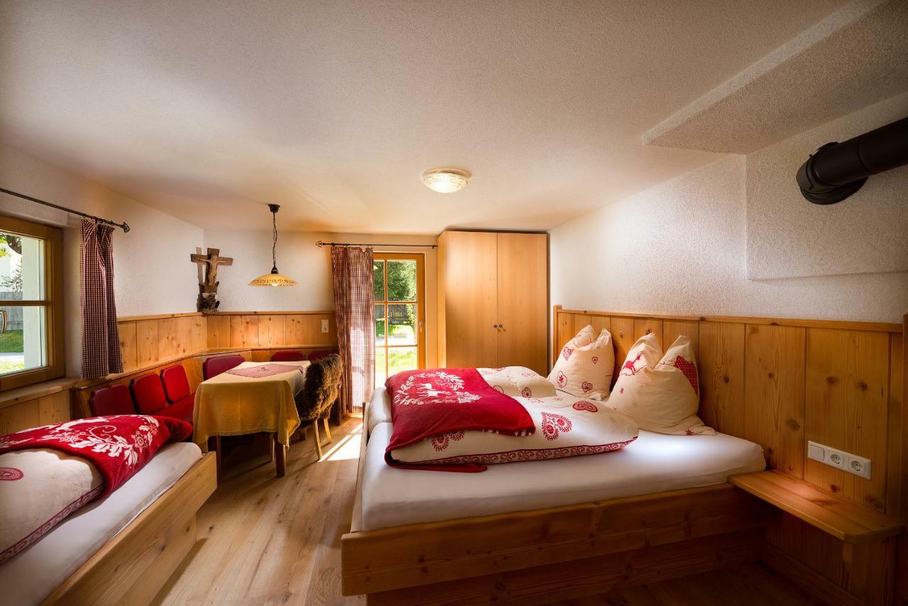 Birnbaum Chalets กรอสซาร์ล ภายนอก รูปภาพ